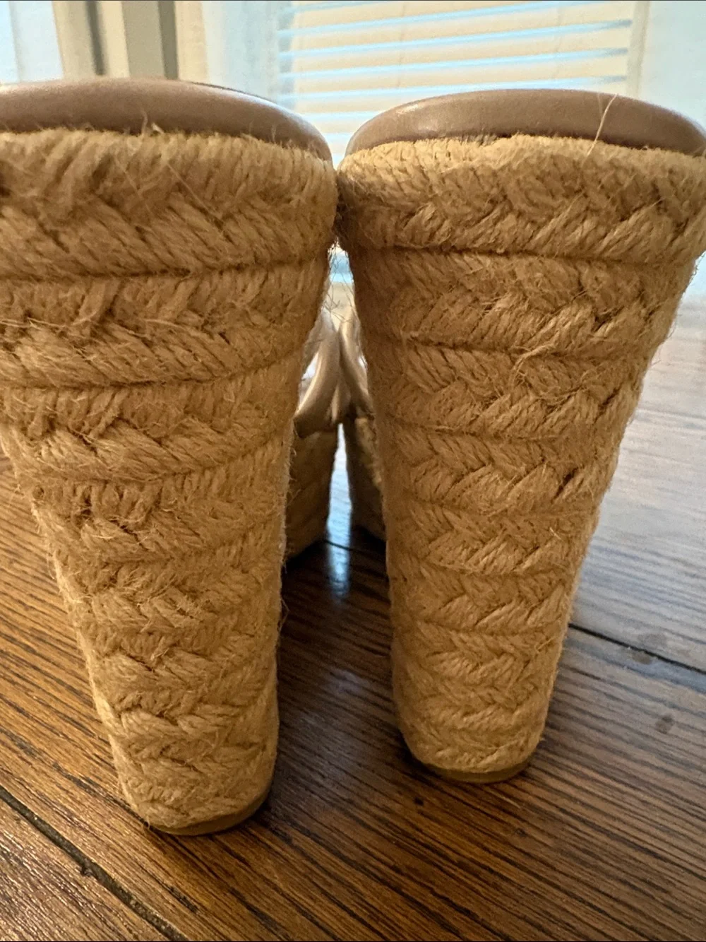 NWT Journee Collection Nude Multi-Strap Slide Heels W SZ 9